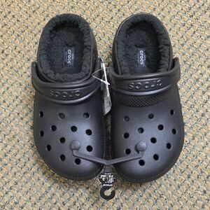 CROCS Kids Black Fuzzy Lined Slippers